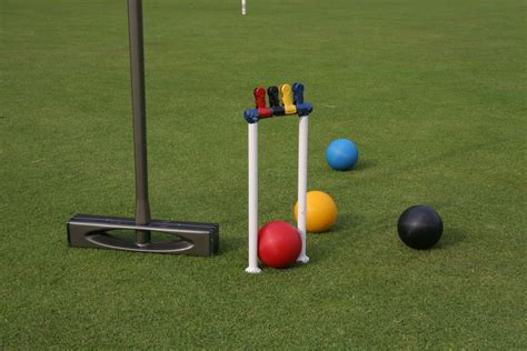 File:Modern croquet equipment.JPG - Wikipedia