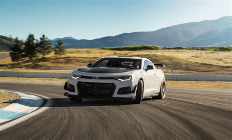 2025 Chevrolet Camaro ZL1 Specs Redefines Performance - Inside The Hood