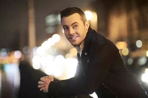 Nathan Carter offers gig tickets to fan who had windows smashed after ...