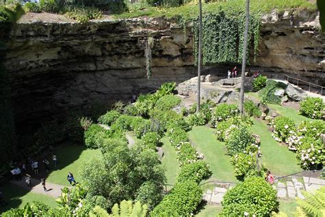 Umpherston Sinkhole - Cave Garden, Address & History, Mount Gambier