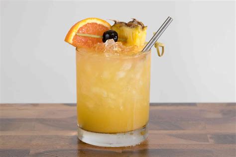 Rum Swizzle Cocktail Recipe