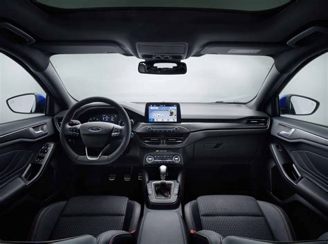 12 Ford Focus 2018 ST_Line_interior - Motoring Matters