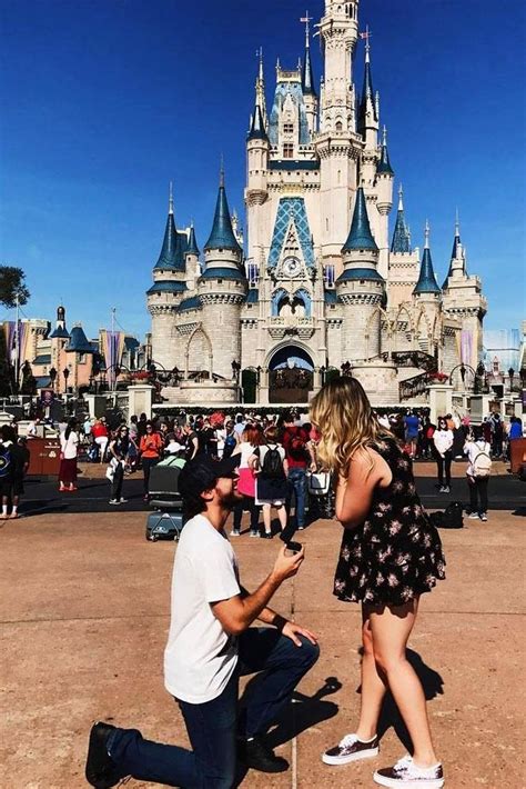 18 Best Romantic Proposals That Inspire You