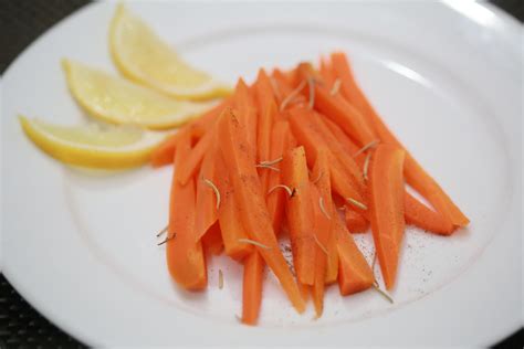 3 Ways to Steam Carrots - wikiHow