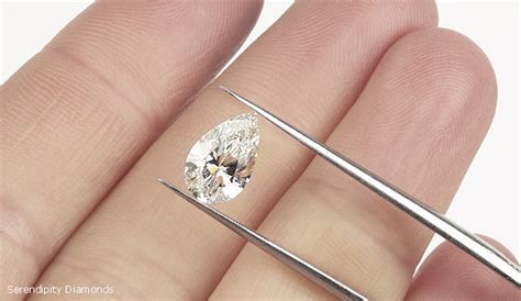 2ct Pear Shaped Diamonds - Finding the Perfect Stone