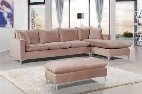 Naomi Sectional Sofa 636 in Pink Velvet Fabric by Meridian