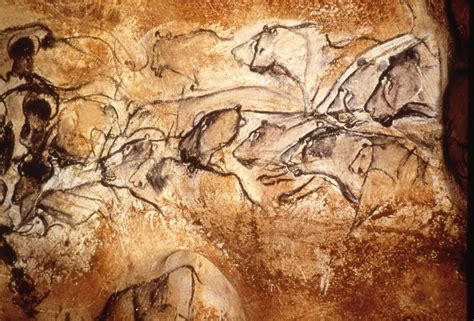 Paleolithic Cave Paintings Appear to be the Earliest Examples of ...