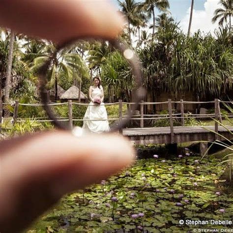 Fun couple at the Bora Bora Pearl Beach Resort #boraboraweddingphotographer #borabora #borabora ...