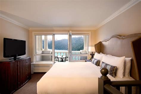 Fairmont Chateau Lake Louise in Lake Louise | Best Rates & Deals on Orbitz