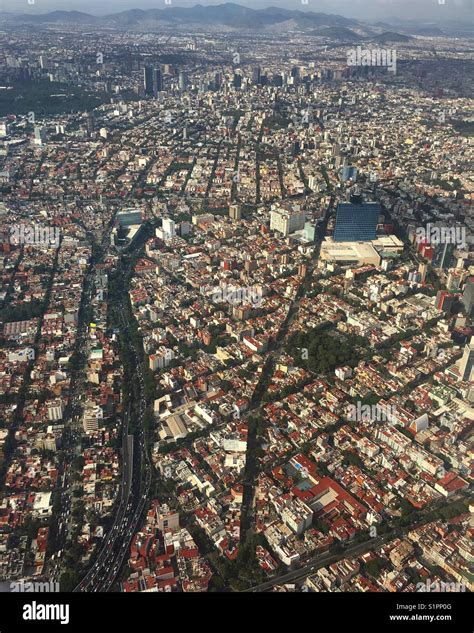 Aerial view mexico city hi-res stock photography and images - Alamy