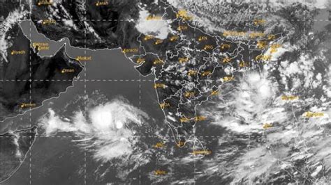 Cyclone Biparjoy: Pakistani authorities begin evacuation of low-lying ...