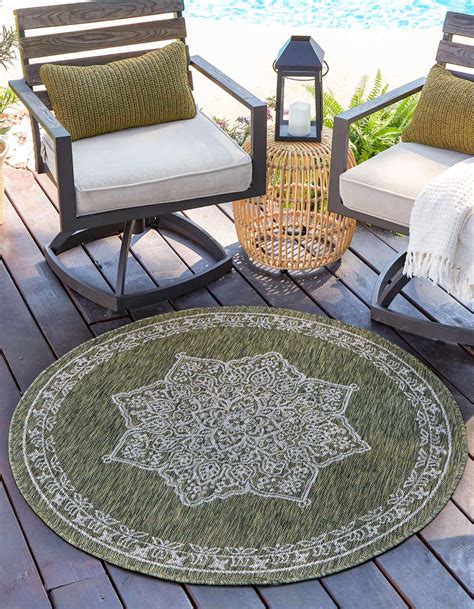 Green 122cm x 122cm Outdoor Traditional Round Rug | AU Rugs