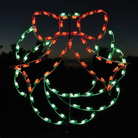 LED Lighted Outdoor Christmas Wreaths — HolidayLights.com