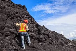 How to Become a Geoscientist | EnvironmentalScience.org