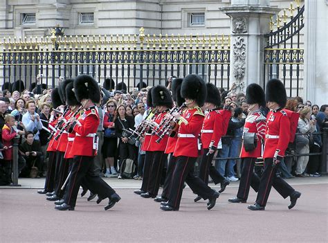 The changing of the Guard - London Ai