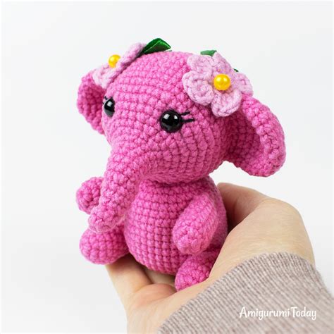 Pink crochet elephant pattern - Amigurumi Today