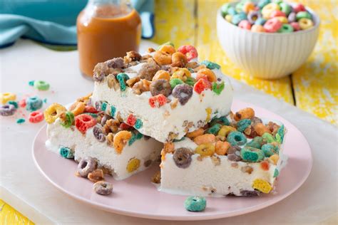 KELLOGG'S® FROOT LOOPS® Ice Cream Squares