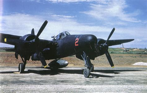 Asisbiz Grumman F7F 3N Tigercat VMF(N) 513 Red 2 based at Wonsan Korea ...