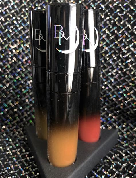 Black Moon Cosmetics Liquid Lipstick Review - Robyn Valentine