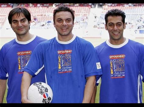 Salman Khan | Brothers | Arbaaz Khan | Sohail Khan | Rare | Unseen | Pictures - Filmibeat