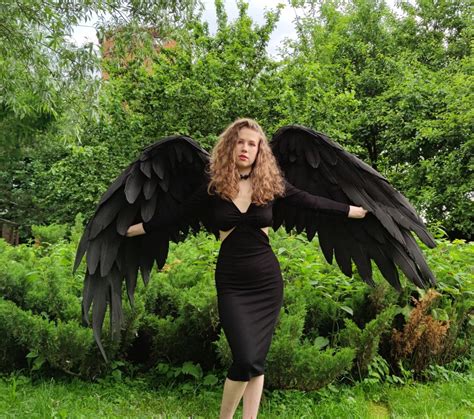 Large Black Movable Wings for Halloween Cosplay Costume/raven - Etsy