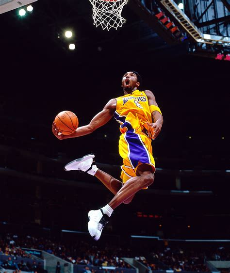 2. Kobe Bryant - Photos: Top 10 shooting guards in NBA history - ESPN