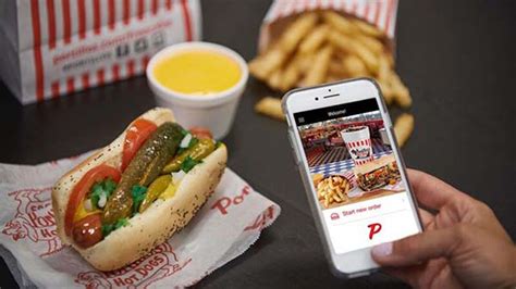 Portillo's delivery now serving Chicago, suburbs - ABC7 Chicago