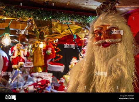 France, Somme, Amiens, Christmas market Stock Photo - Alamy