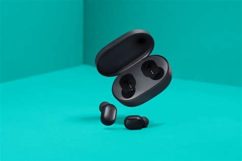 Xiaomi Launches Redmi Earbuds S with 12 Hours of Battery life, IPX4 ...