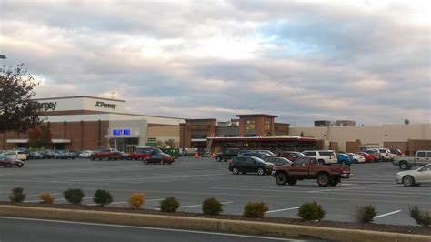 Valley Mall via Valley Mall Road in Hagerstown, MD | Flickr