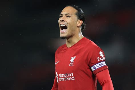 Virgil van Dijk lifts lid on how Liverpool players will react to Man ...