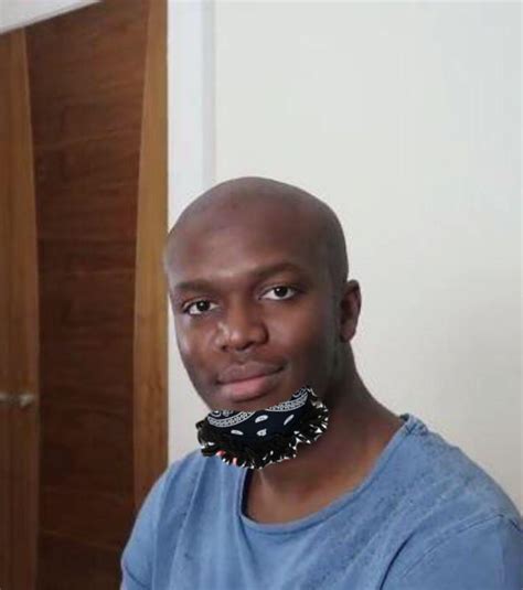 KSI 2021 Wearing bandanas on his beard : r/ksi