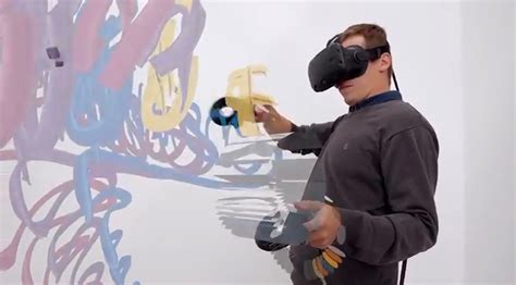 Adobe announces it’s first Virtual Reality Art Program with an Endless Canvass. It’s called ...