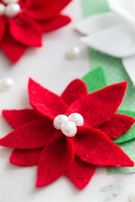 Felt Poinsettia - Made To Be A Momma