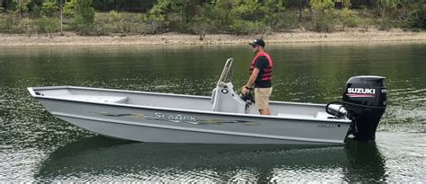 SeaArk Boats 2072 FXT - Suzuki Marine USA, LLC