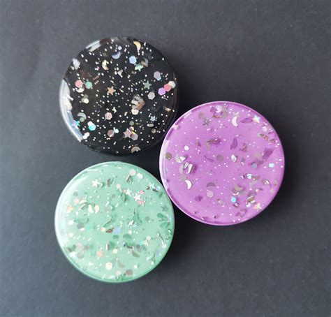 Glitter Pop Sockets – the-korner.com