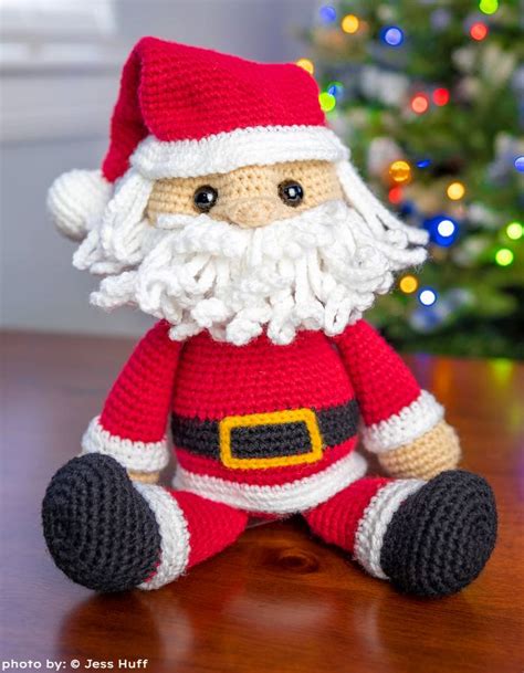 No-Sew Santa Claus Crochet Pattern - Simple Crochet Ideas