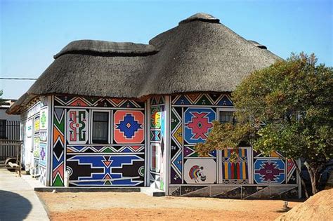 Ndebele house, traditionally painted. South Africa Vernacular ...