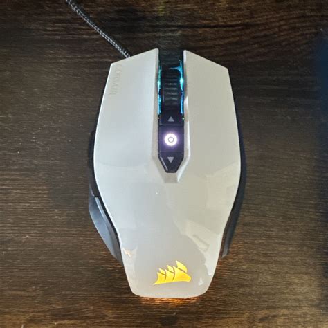 Used Corsair M65 PRO RGB FPS Gaming Mouse — White Wired USB - UBB.threads