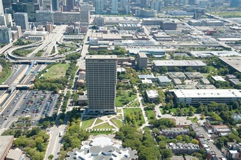 About | Office of Diversity, Equity & Engagement | University of Illinois Chicago