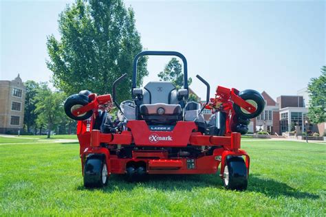 Exmark Lazer Z Diesel Zero-Turn Riding Mower | Rural Lifestyle Dealer