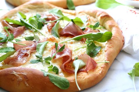 Homemade Prosciutto and Arugula Pizza Recipe | Dash of Savory