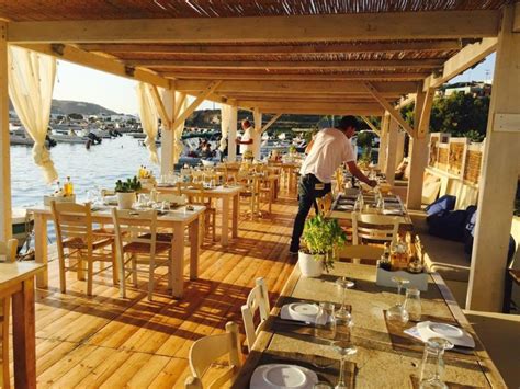 Apaggio Mykonos - Fresh Seafood Restaurant in Ornos, Mykonos