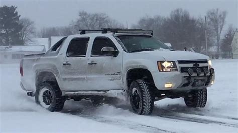 2007 Chevrolet Avalanche - 6.5" Lift Kit – Zone Offroad