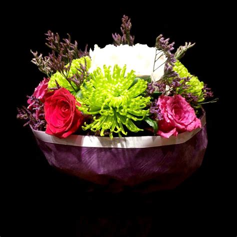 Free Delivery in Dubai. Best Flower Shop in UAE. | Flowers online, Amazing flowers, Order flowers