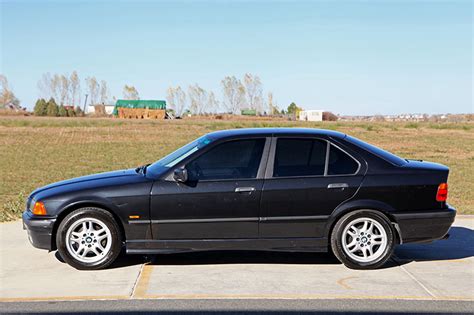 1997 BMW 328i | Glen Shelly Auto Brokers — Denver, Colorado