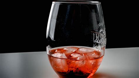 10 Best Hennessy Cocktails to Drink