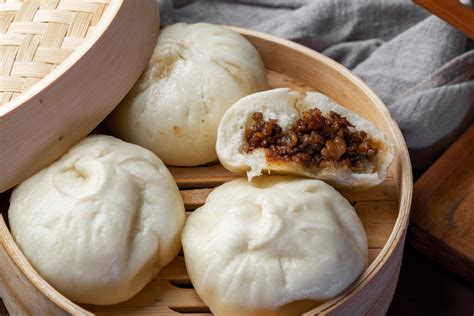 Char Siu Bao (Chinese Steamed BBQ Pork Buns) Recipe | Recipes.net