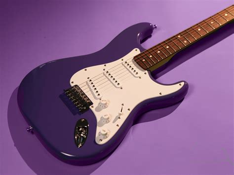 Fender Unveils Squier Sonic Series - Premier Guitar