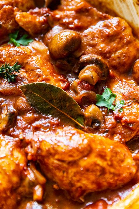 Chicken Chasseur Recipe - Vikalinka